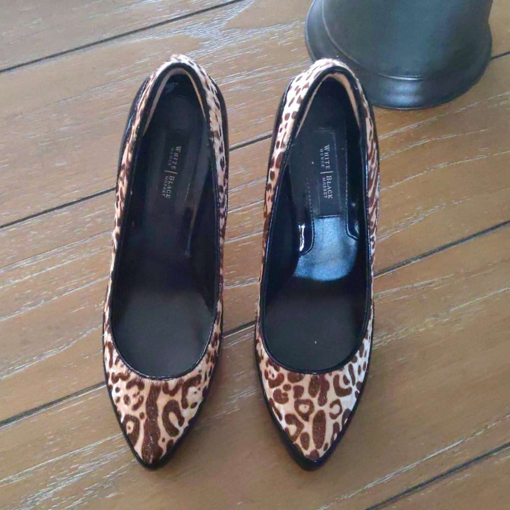 WHBM 🐆 heels